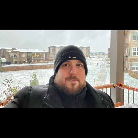 Meet Your Posher Dan - Picture 1 of 7